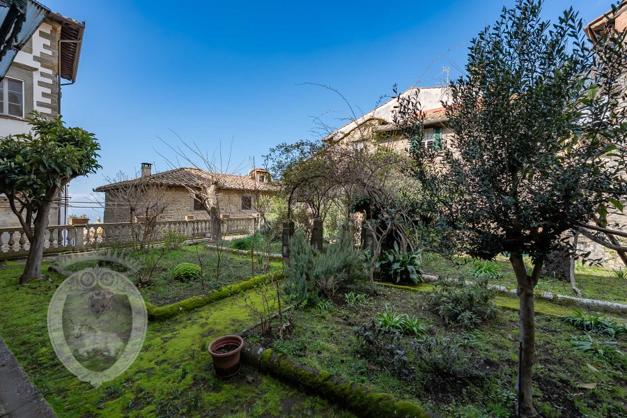 Appartamento in centro con giardino