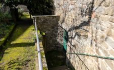 Apartment in the center with garden