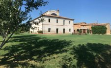 Leopoldina con giardino
