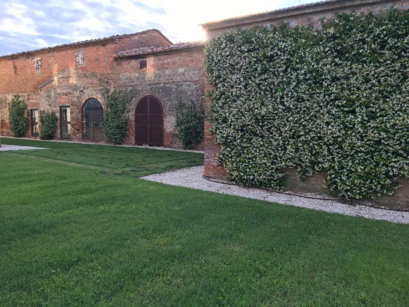 Leopoldina con giardino