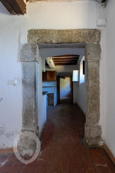 Farmhouse with land