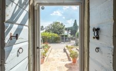 Villa con piscina e giardino