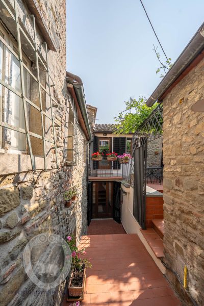 Terratetto in centro con patio e garage