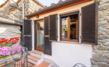 Terratetto in centro con patio e garage