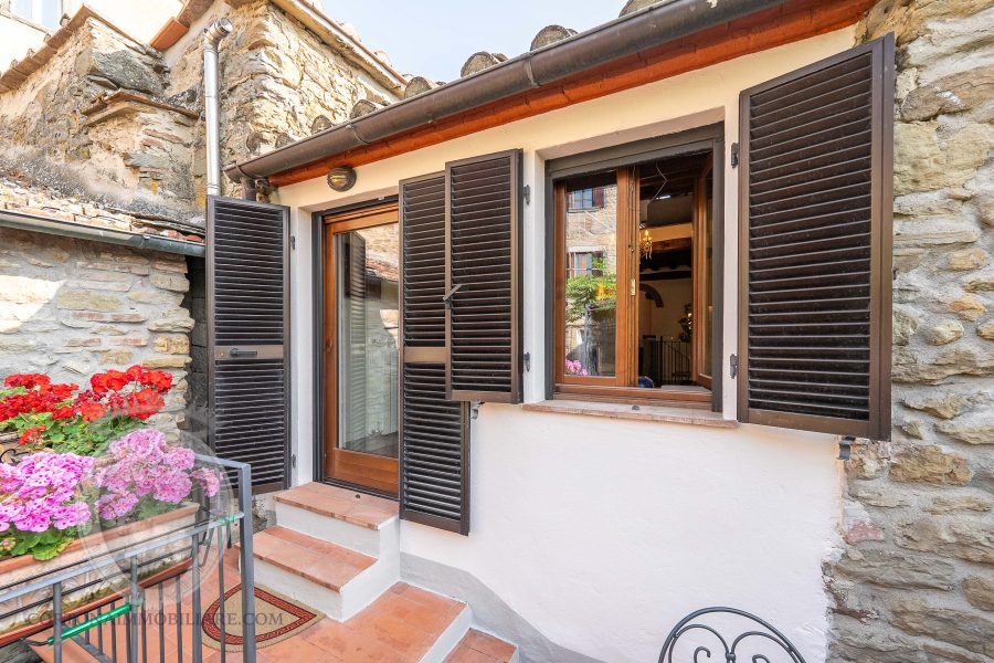 Terratetto in centro con patio e garage