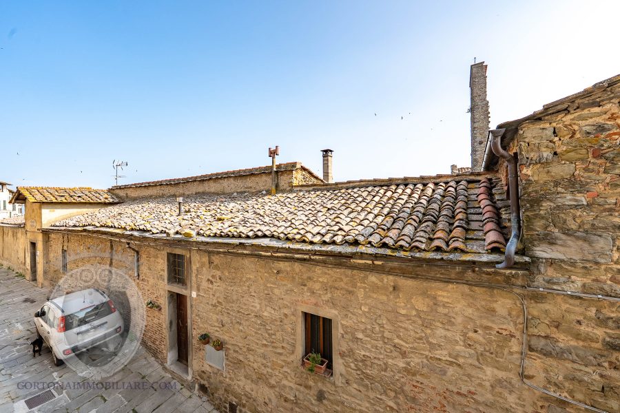Terratetto in centro con patio e garage