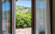 Casale con vista, terreno e annessi