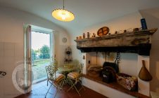 Appartamento con giardino e garage