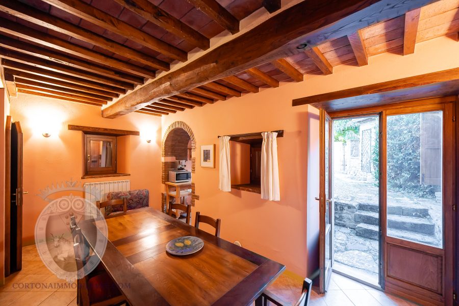 Terratetto indipendente con giardino