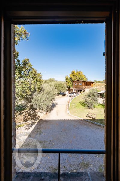 Casale con vista e piscina