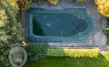 Colonica con giardino piscina e annessi