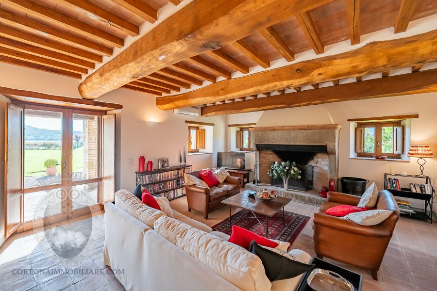 Villa with pool and garden