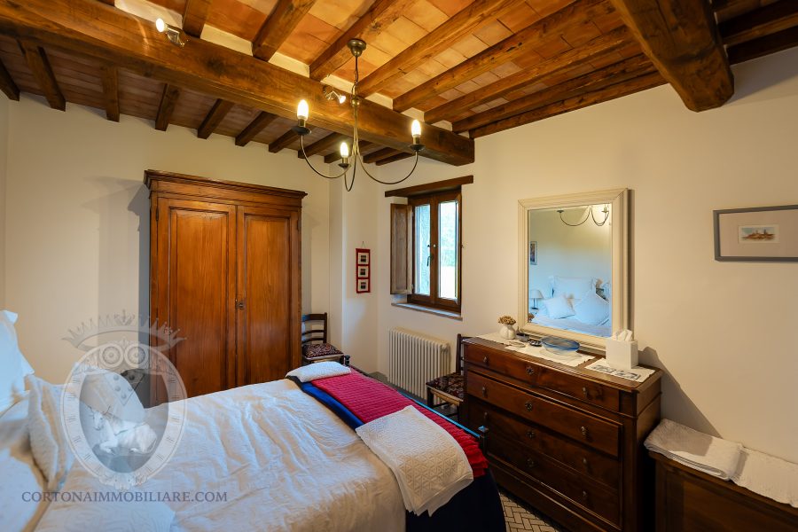 Villa with pool and garden