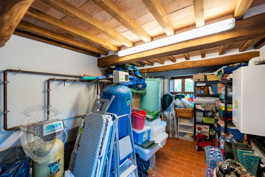 Villa with pool and garden