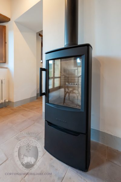 Villa con piscina e giardino