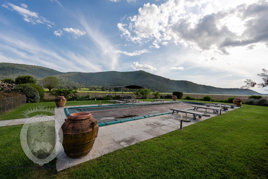 Villa with pool and garden
