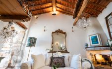 Townhouse in the center