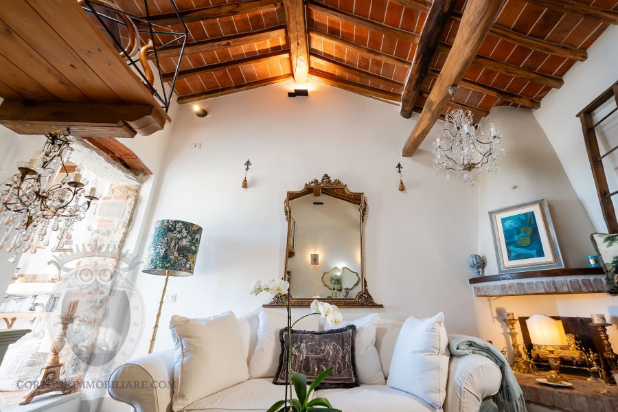 Townhouse in the center