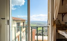 Townhouse in the center