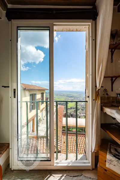 Townhouse in the center