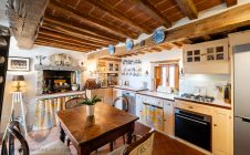 Townhouse in the center