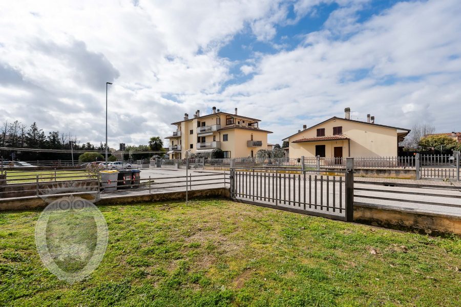 Appartamento con giardino