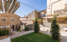 Apartment in the center with garden