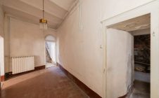 Townhouse in the center