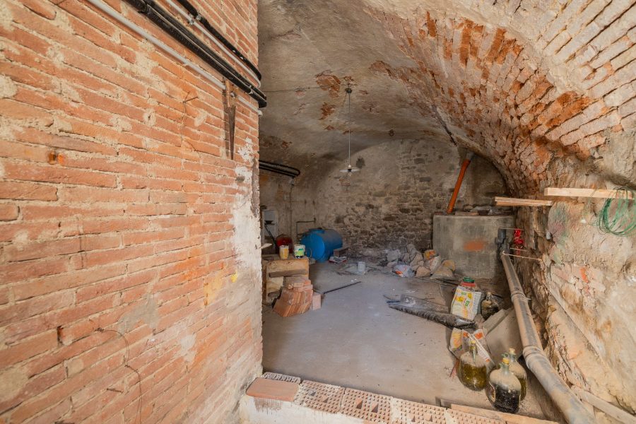 Townhouse in the center