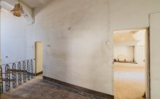 Townhouse in the center