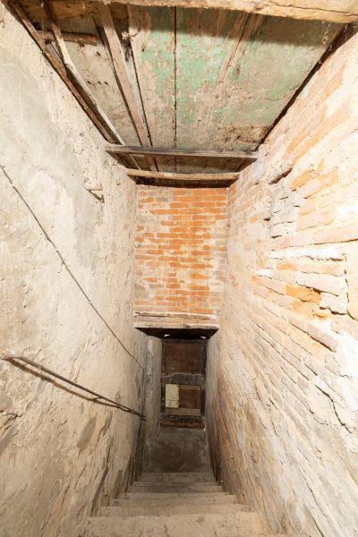 Townhouse in the center