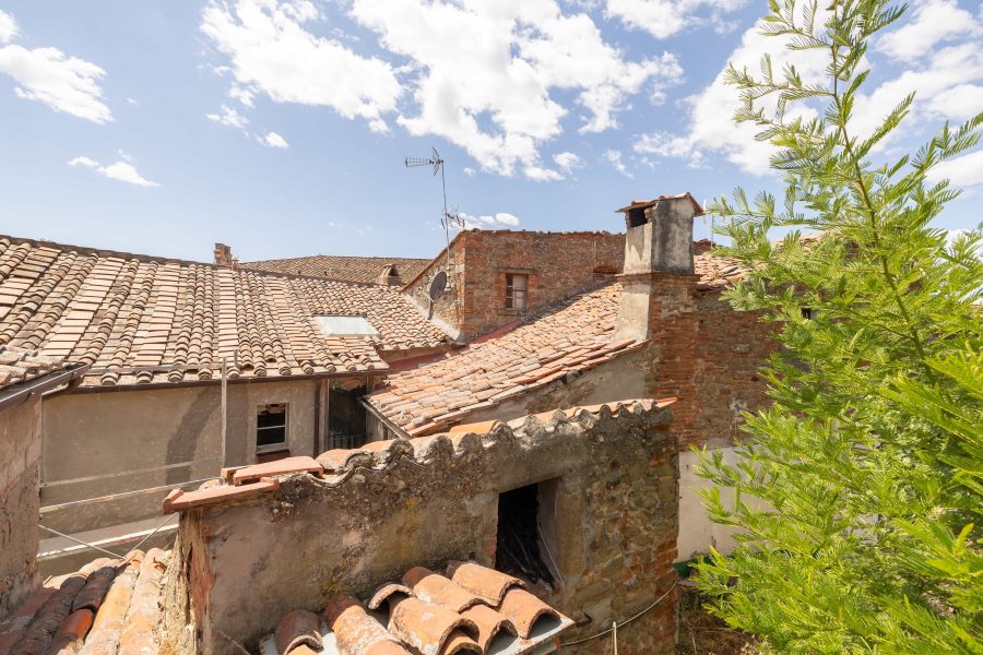 Townhouse in the center