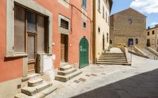 Townhouse in the center