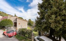 Villa in centro con giardino