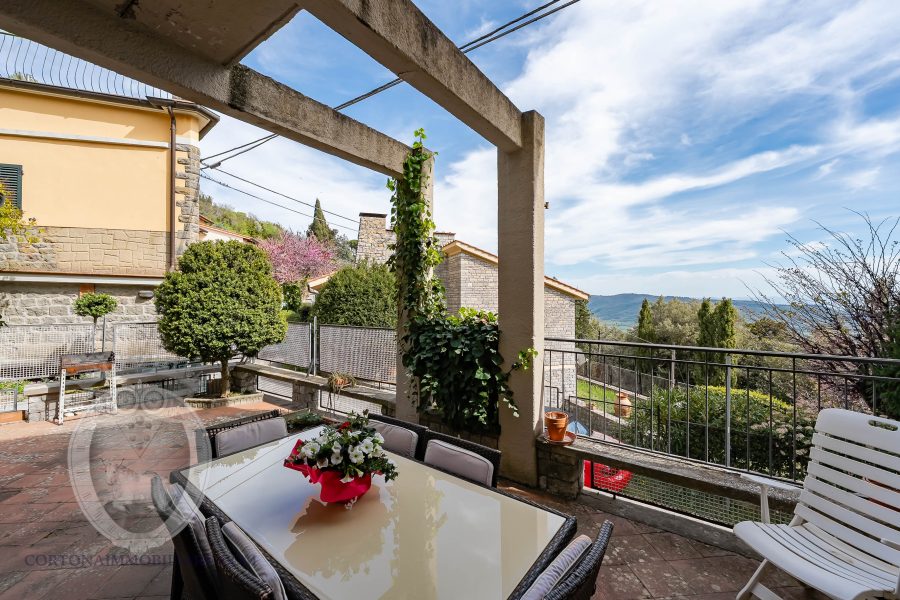 Villa in centro con giardino