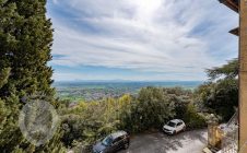 Villa in centro con giardino