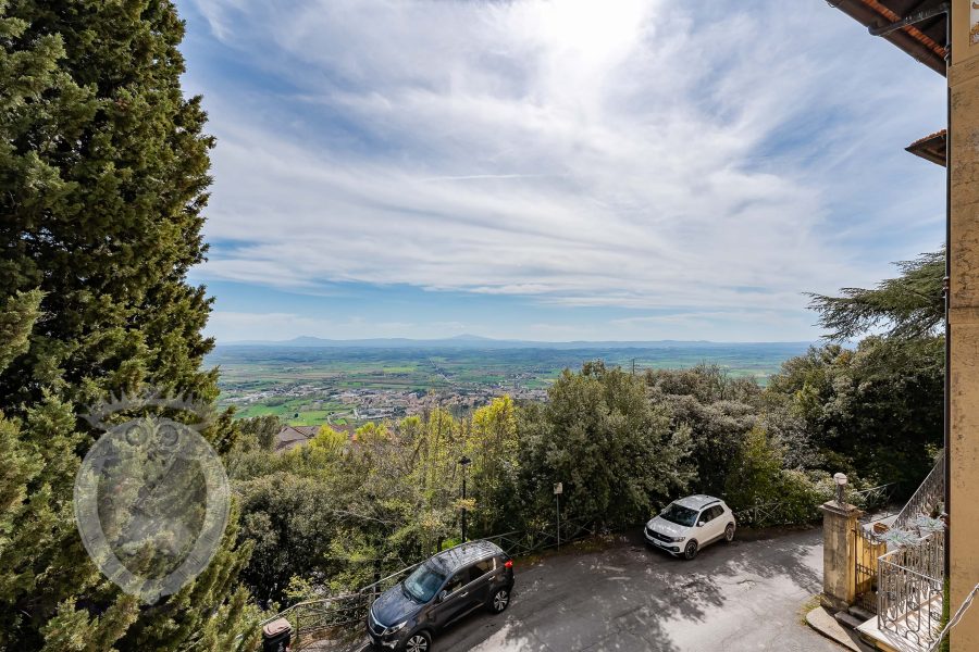 Villa in centro con giardino