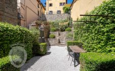 Appartamento in centro con giardino