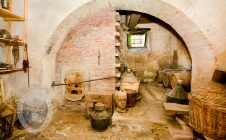 Casale con annessi