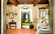 Casale con annessi