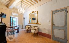 Appartamento in centro con giardino