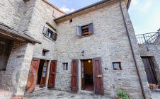 Stone farmhouse with annex and swimming pool