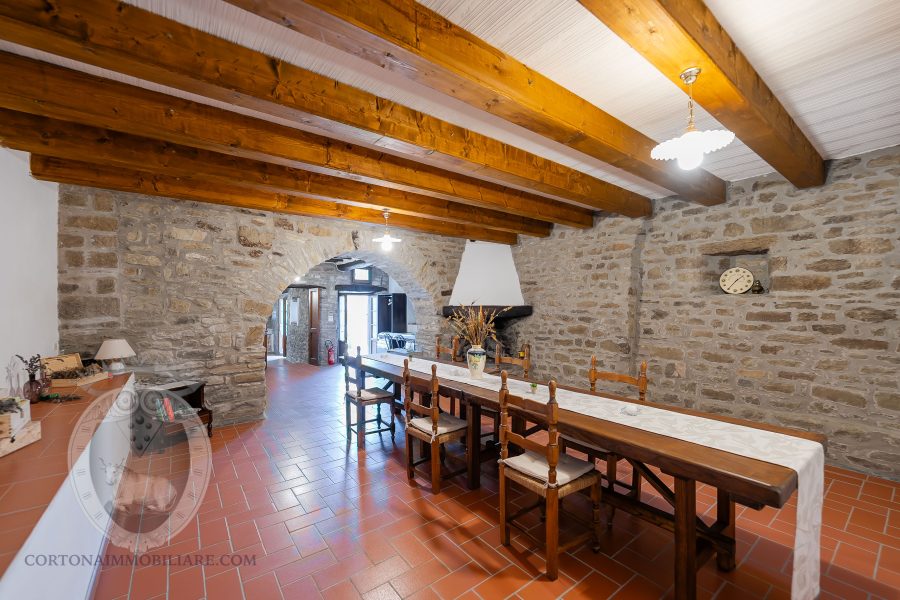 Stone farmhouse with annex and swimming pool