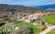 Stone farmhouse with annex and swimming pool