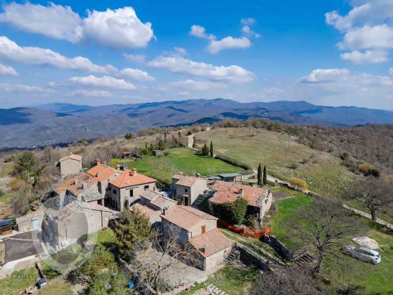 Stone farmhouse with annex and swimming pool