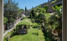 Villa in centro con giardino