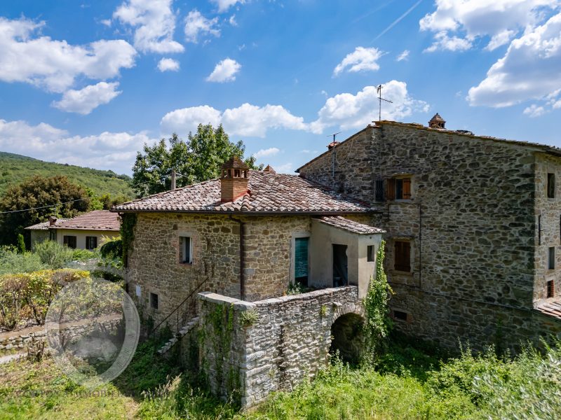 Casale con annesso
