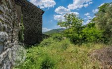 Casale con annesso