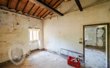 Casale con annesso