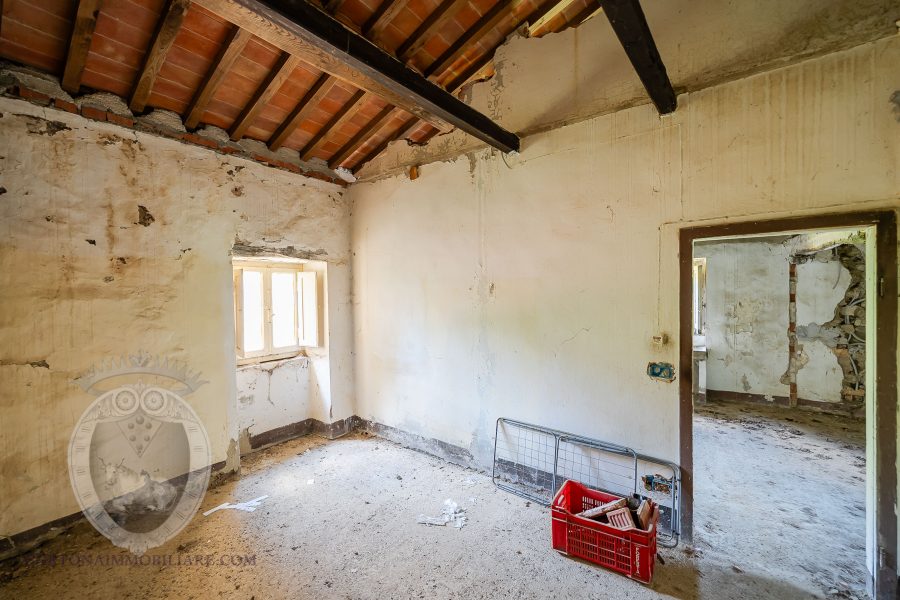 Casale con annesso